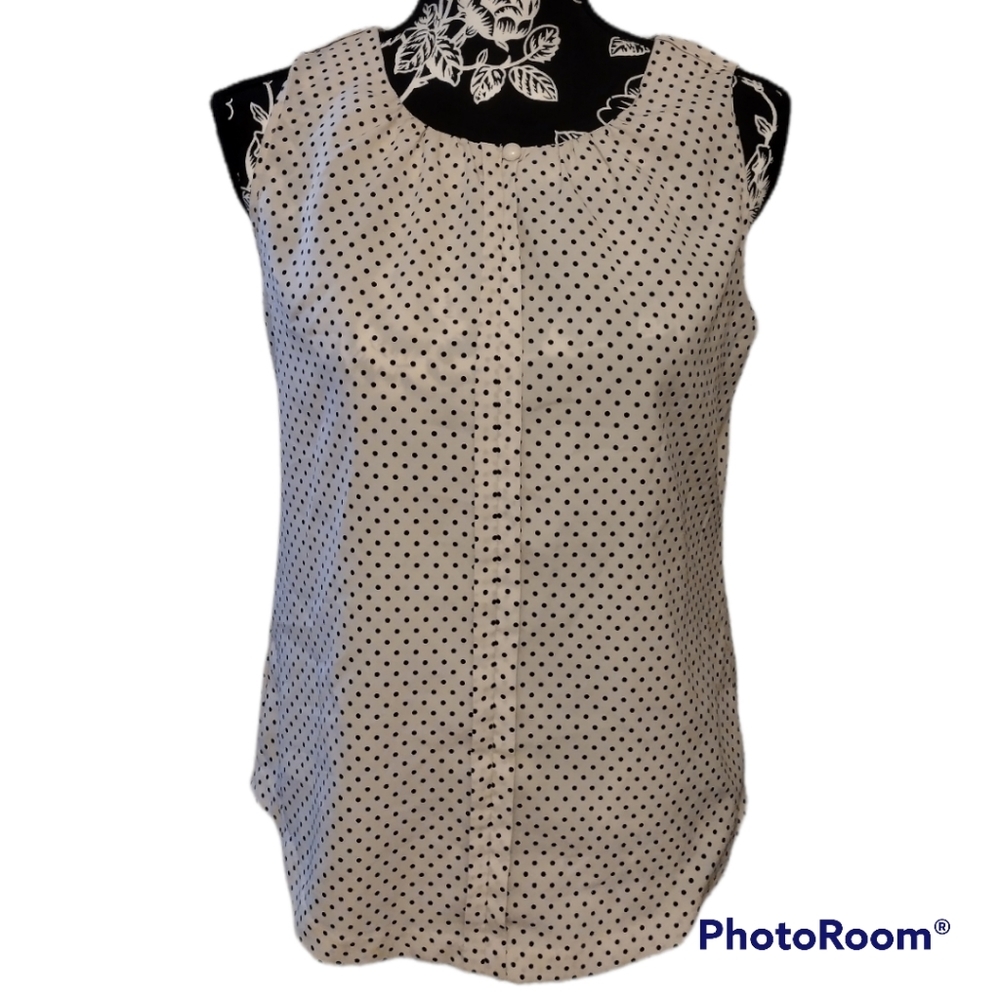 Anne Taylor sleeveless top